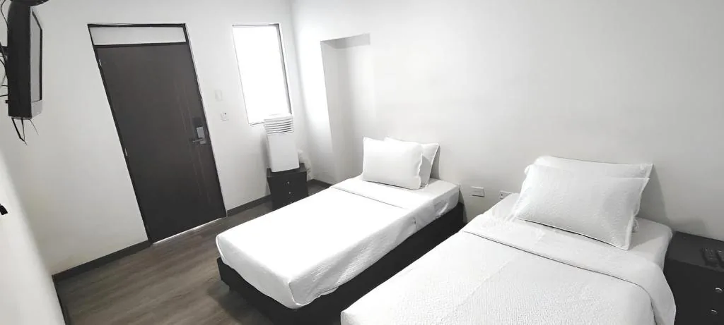 Habitación Doble Pequeña - 2 camas del Hotel San Rin