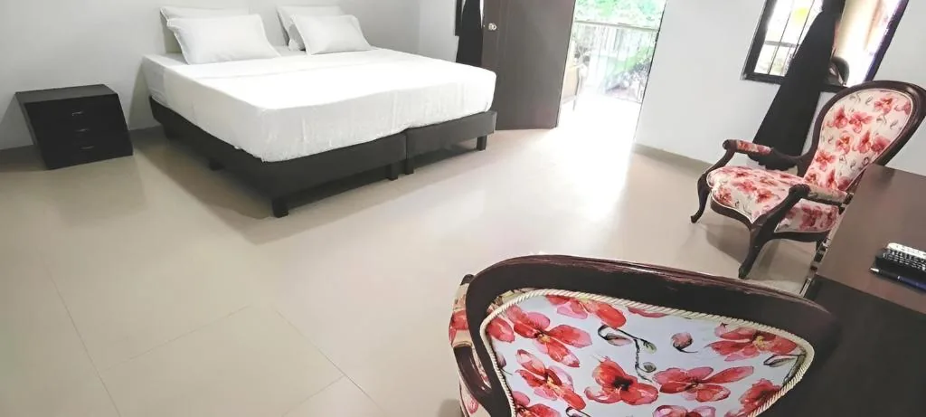 Suite Junior con balcón del Hotel San Rin